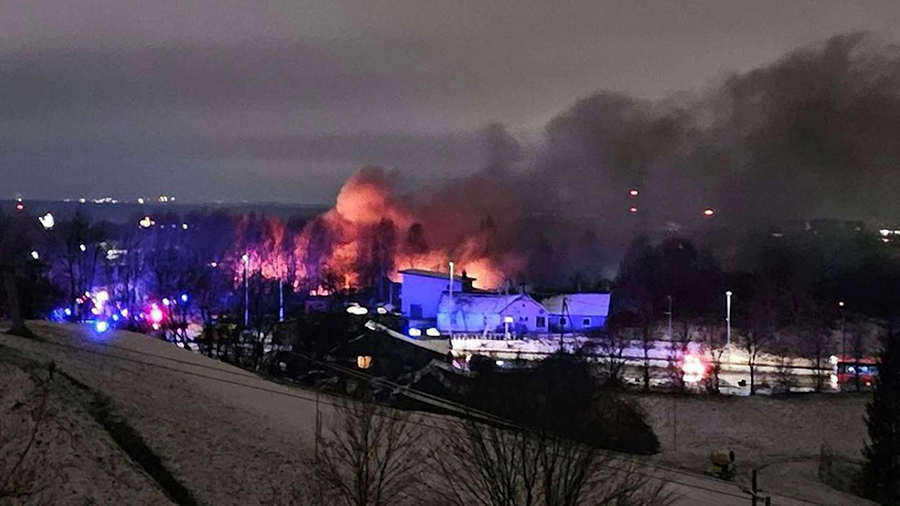 Самолёт Boeing 737, упавший в Вильнюсе, взорвался в воздухе из-за, предположительно, теракта