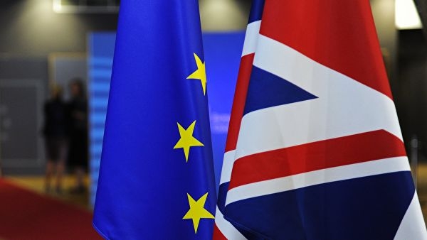 Лондон повысит готовность военнослужащих в случае жесткого Brexit