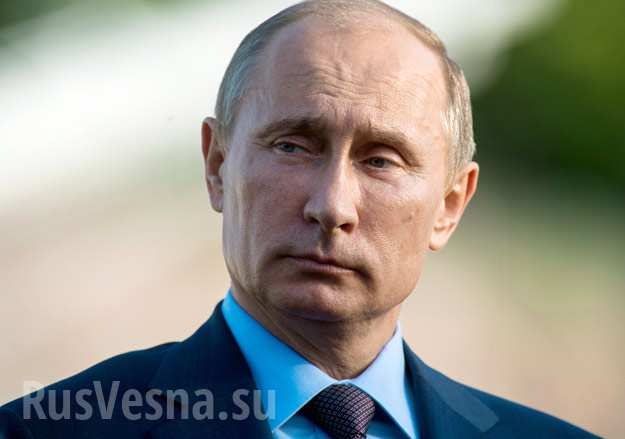 Французские СМИ рассказали, почему европейским политикам далеко до Владимира Путина