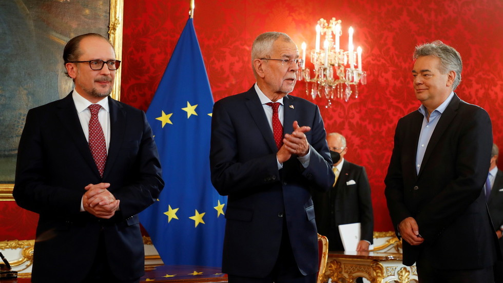 Austria’s FM Alexander Schallenberg sworn in as chancellor after Kurz resigns amid corruption allegations
