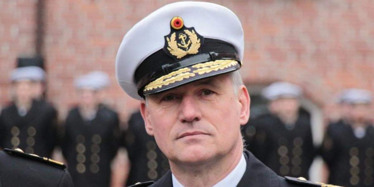 Экс-главкома ВМС Германии внесли в базу "Миротворца"