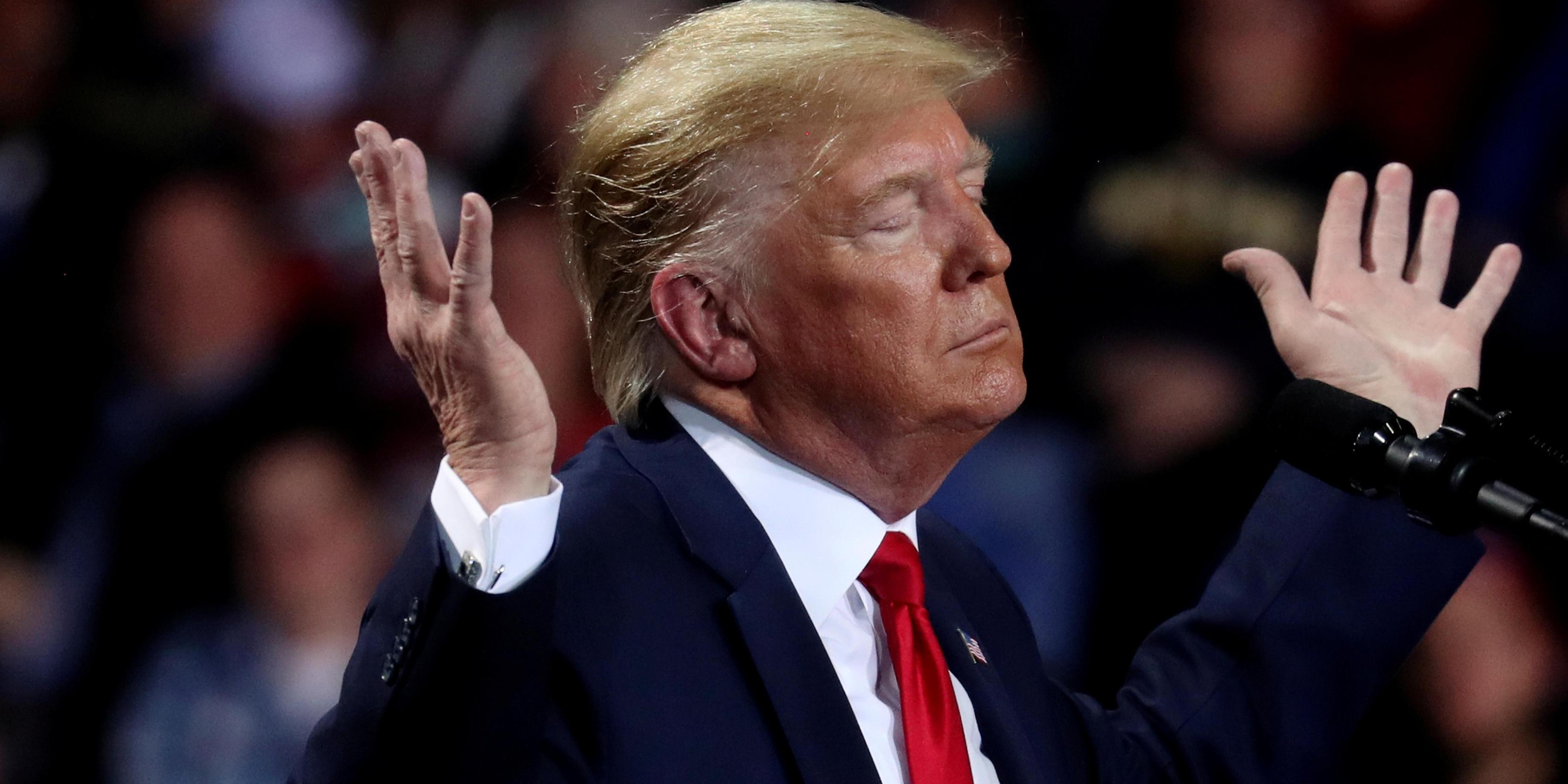 "Я все знал": Трамп признался в замалчивании правды о коронавирусе