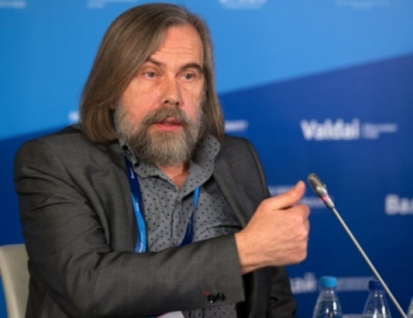 Погребинский: Закон о реинтеграции Донбасса окончательно выталкивает его из Украины