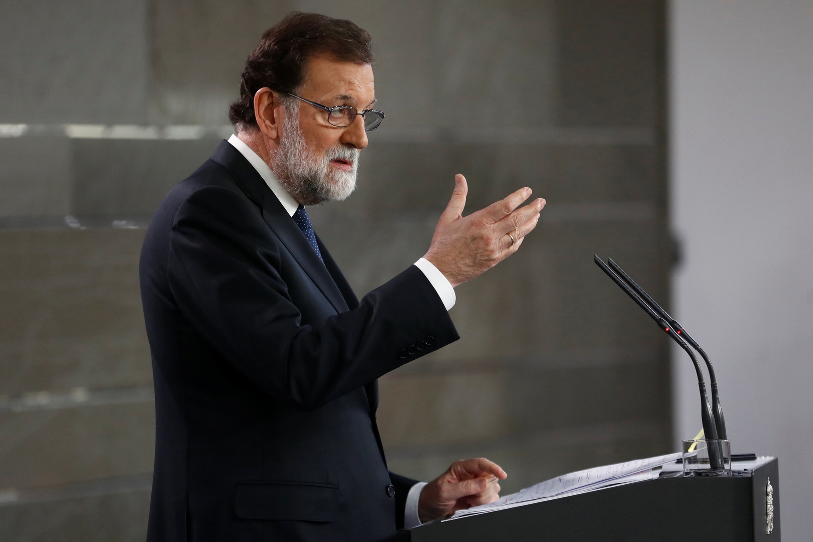 «Спасение от испанских репрессий»: чем каталонцы ответят на планы Мадрида ввести центральное управление