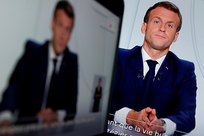 Макрон предрек трудности из-за второй волны коронавируса и ввел карантин