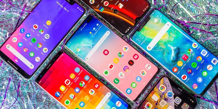 Samsung, Xiaomi и Huawei согласились предустанавливать российский софт