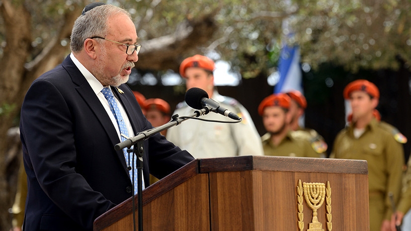 «Политика в отношении Палестины не изменится»: глава Минобороны Израиля подал в отставку из-за перемирия с ХАМАС