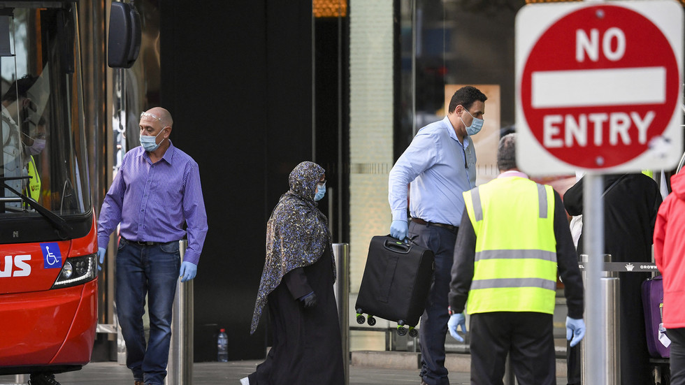 Accusations of racism, criticism as Australia introduces CRIMINAL sanctions for citizens intending to arrive home from India