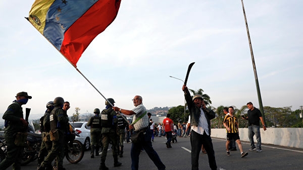 Мексика начала консультации с 16 странами по ситуации в Венесуэле