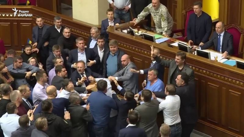 Осеннее обострение в Верховной раде, или Начало предвыборной кампании на Украине?