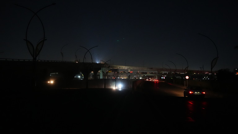 Iraq and Cuba hit by blackouts amid US pressure and attacks on Iran