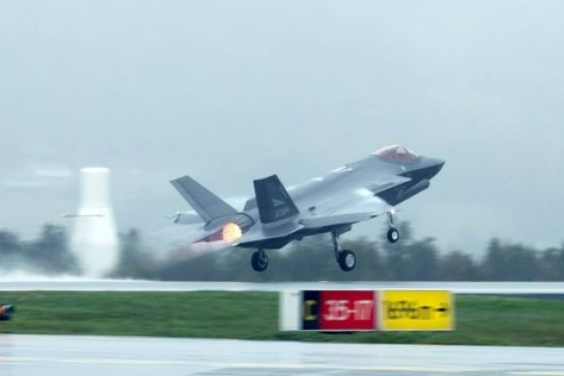 Американский истребитель F-35 провёл патрулирование над Украиной