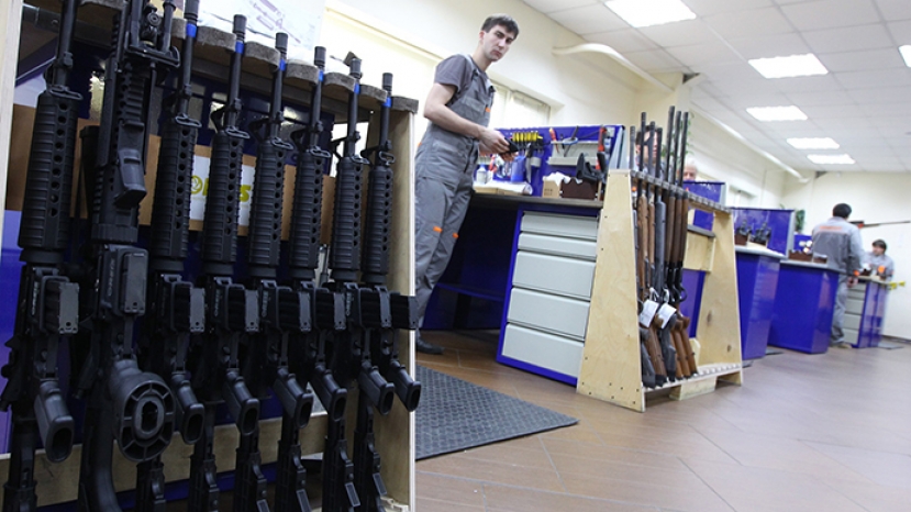 US and Russia remain world’s biggest arms exporters – study