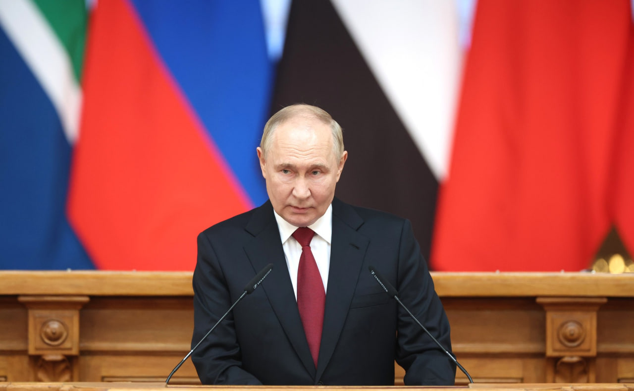 Путин заявил о формировании нового технологического уклада в мире