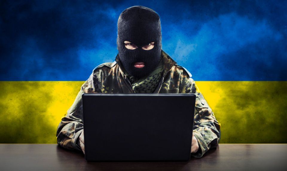 Украину переориентировали на Запад, теперь эксперимент распространяют на Казахстан