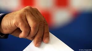 В Хорватии начались президентские выборы