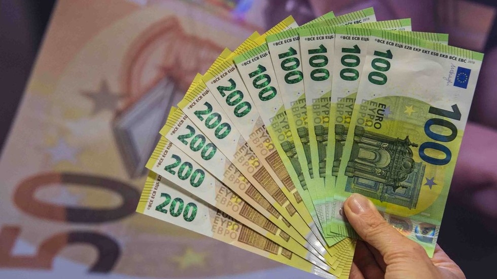 Europe needs €1.5 TRILLION to recover or single market could ‘break in two’ – EU economy commissioner