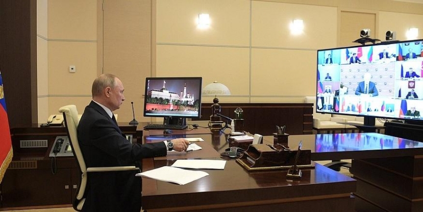 Путин установил дополнительные выплаты медикам за повышенную нагрузку