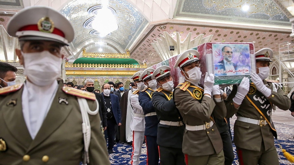 Killing of top Iranian nuclear scientist: Reported versions change from 12-person commando squad to REMOTE-CONTROLLED machine gun
