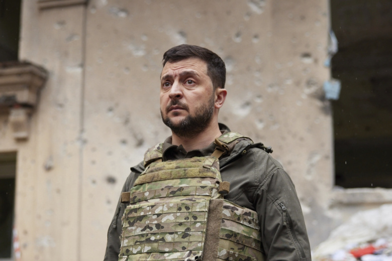 Стадия отрицания: Зеленский отказался выводить войска из Донбасса и повышать статус русского языка