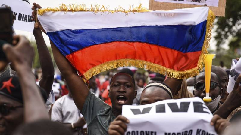 Девять стран отозвали признание самопровозглашенной республики Косово