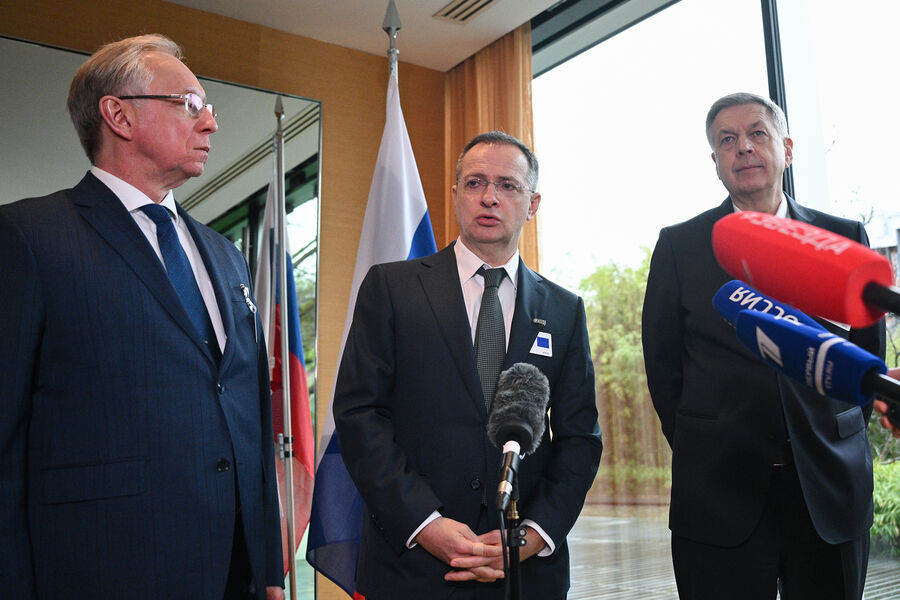 Западные СМИ оценили контакты России, США и Украины по мирному урегулированию