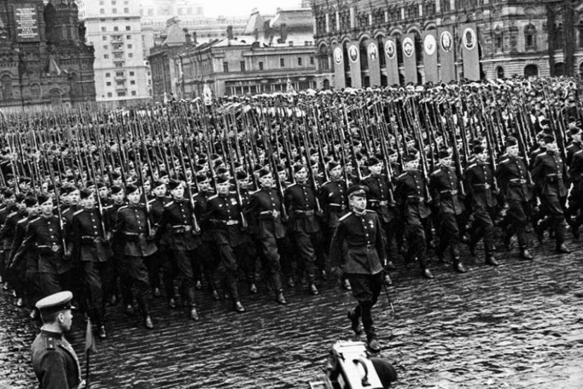 Парад Победы 24 июня 1945 года