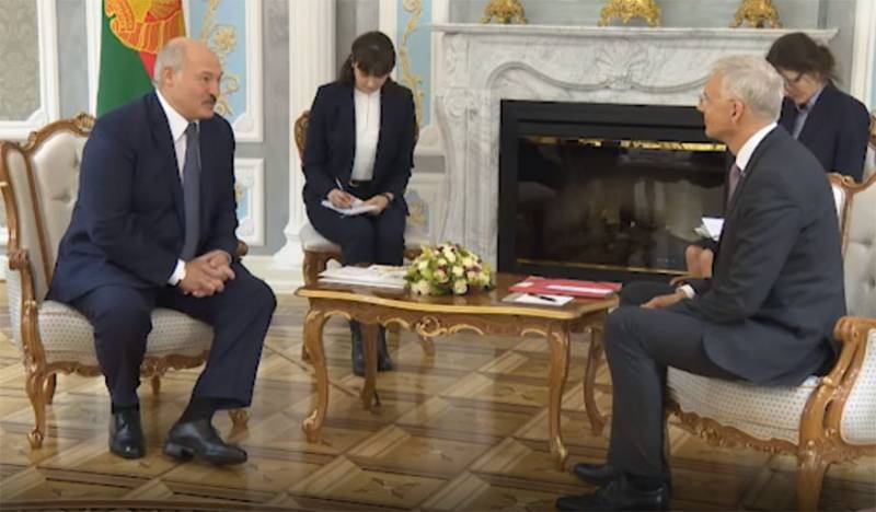 Запад пошёл на сближение с «последним диктатором Европы»