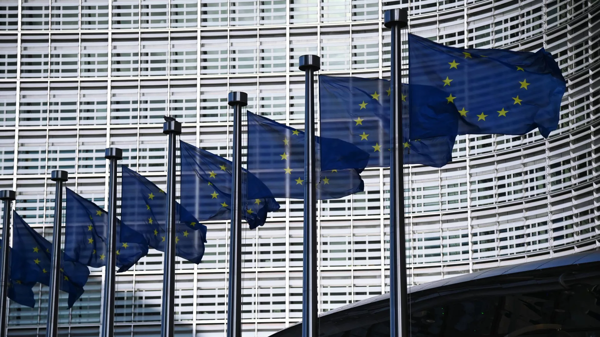 Украина не соответствует критериям вступления в ЕС, заявил экс-премьер