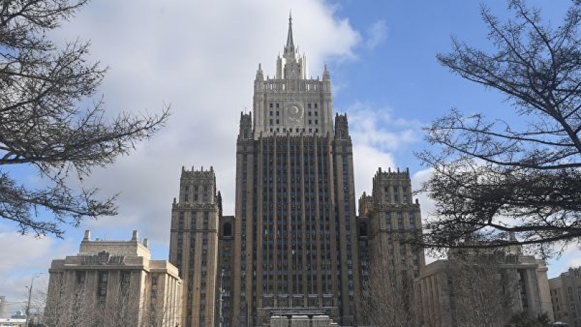 МИД назвал инцидент в Солсбери трюком для переключения внимания британцев