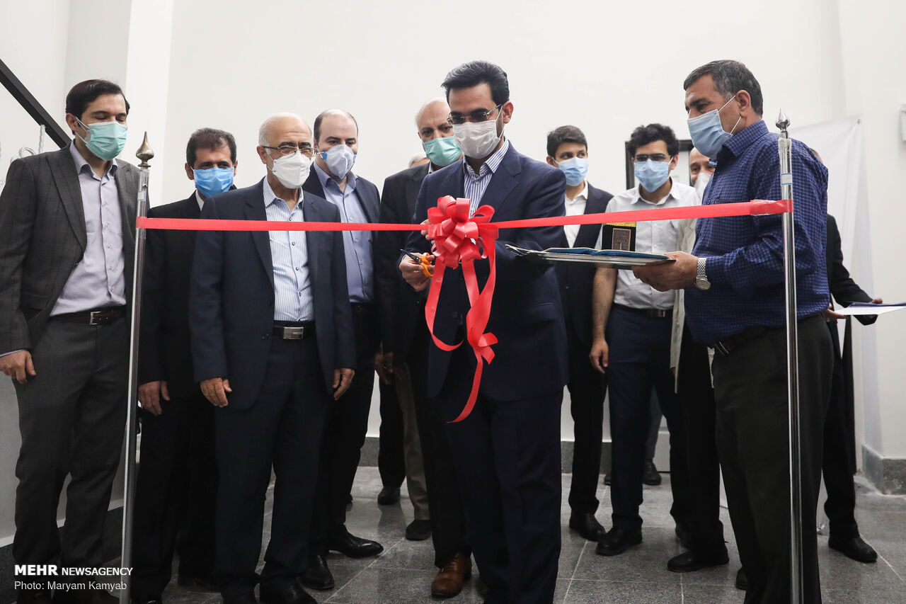 Iran Reveals Simorgh, Nation's First Completely Self-Developed Supercomputer