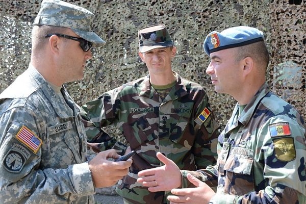 Американские войска провели учения у самой границы Приднестровья