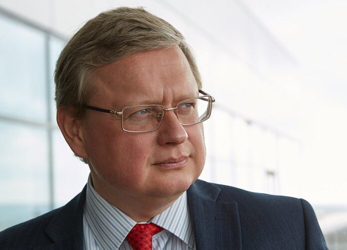 Михаил Делягин: Почему у Англии получилось?