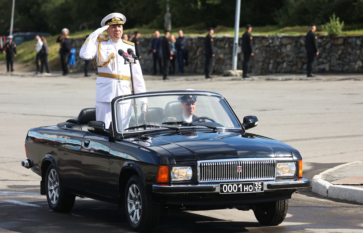 Герой России Александр Моисеев назначен новым врио главкома ВМФ России